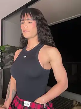 Helenbronwx online show from January 4, 2025, 12:16 am