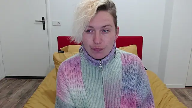 cumfun online show from February 16, 2025, 7:49 pm