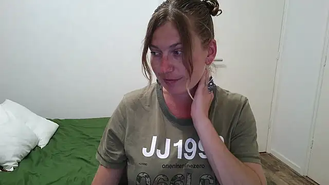 cumfun online show from July 28, 2026, 8:52 pm