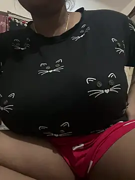 JASMINE1122 online show from April 6, 2026, 5:41 am