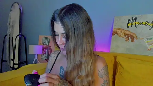 Snapshot of Patricia_Cox chatting on October 31, 2025, 8:10 pm Patricia Cox online show from October 31, 2025, 8:10 pm