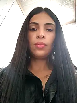 Astrid-- online show from January 2, 2025, 6:23 pm