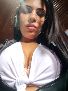 Astrid-- online show from March 11, 2026, 3:07 pm