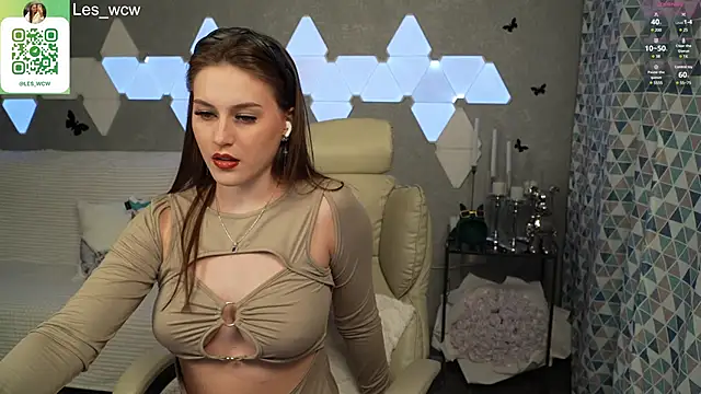 Snapshot of HarleyDeess chatting on January 25, 2025, 9:14 pm HarleyDeess online show from January 25, 2025, 9:14 pm