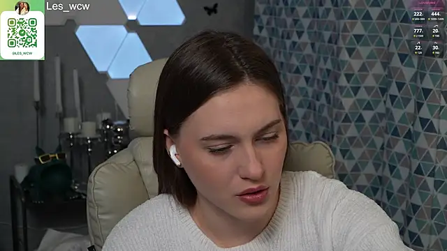 Snapshot of HarleyDeess chatting on March 1, 2025, 10:53 pm HarleyDeess online show from March 1, 2025, 10:53 pm