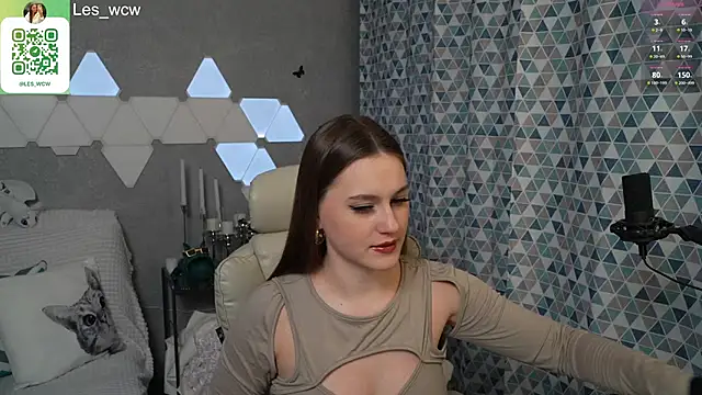 Snapshot of HarleyDeess chatting on March 2, 2025, 9:22 pm HarleyDeess online show from March 2, 2025, 9:22 pm