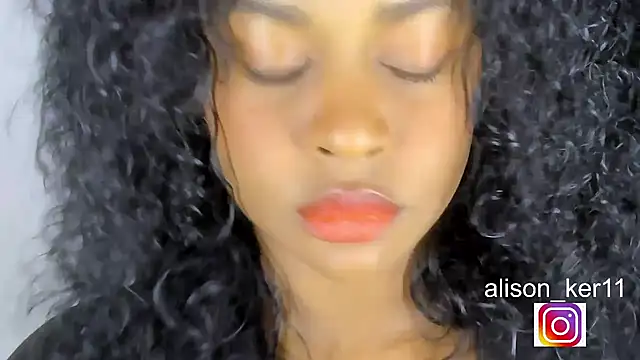 alison-ker3 online show from February 7, 2026, 11:36 am