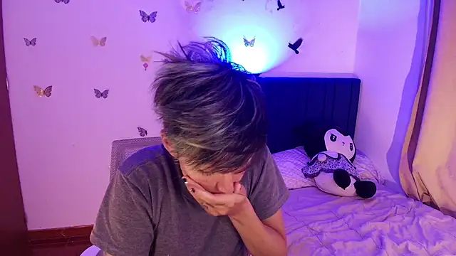 9 Fernanda 9 online show from November 20, 2025, 7:52 am