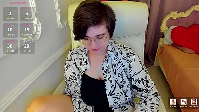 Lily Marlin online show from July 24, 2026, 12:19 am