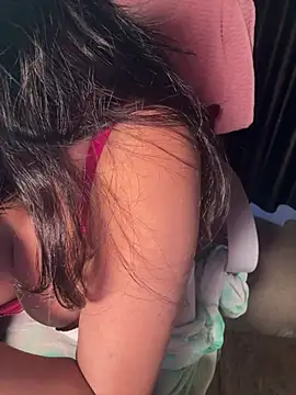 Snapshot of sexy-simmy chatting on April 4, 2026, 6:49 pm sexy-simmy online show from April 4, 2026, 6:49 pm