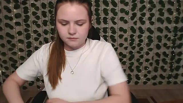 Snapshot of IxxiLiana chatting on March 9, 2025, 8:29 am IxxiLiana online show from March 9, 2025, 8:29 am