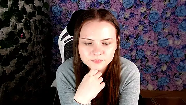 Snapshot of IxxiLiana chatting on September 9, 2025, 5:07 am IxxiLiana online show from September 9, 2025, 5:07 am