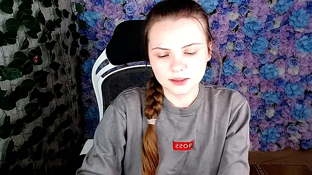 Snapshot of IxxiLiana chatting on October 2, 2025, 5:14 am IxxiLiana online show from October 2, 2025, 5:14 am