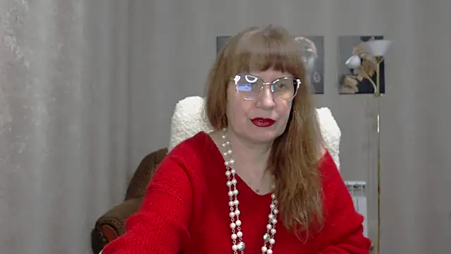 Snapshot of koroleva70 chatting on January 24, 2025, 6:56 pm koroleva70 online show from January 24, 2025, 6:56 pm