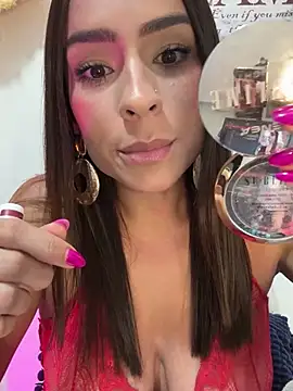 Mau White online show from December 17, 2024, 11:38 pm