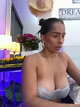 Mau White online show from January 26, 2025, 7:20 pm