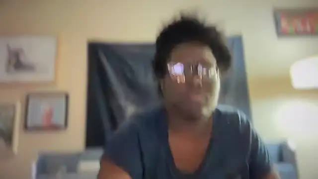 Yagurl  west online show from March 23, 2025, 6:05 am