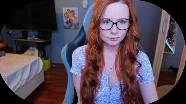 KlementinaBbG online show from March 9, 2025, 7:26 pm