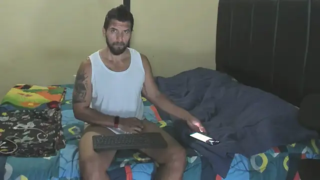 Snapshot of JULESLAKES chatting on March 1, 2025, 3:27 pm JULESLAKES online show from March 1, 2025, 3:27 pm