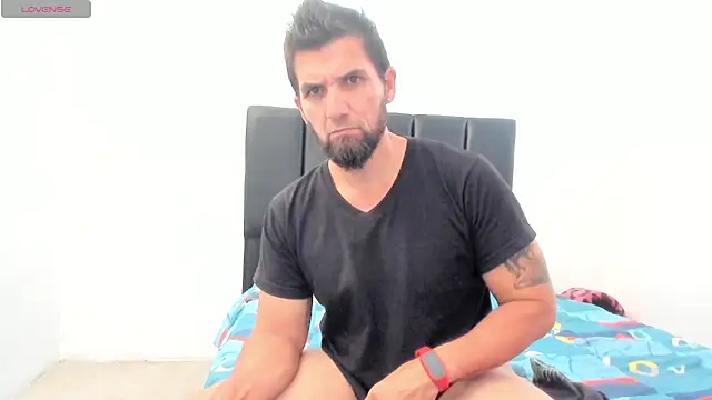 Snapshot of JULESLAKES chatting on March 10, 2025, 6:56 pm JULESLAKES online show from March 10, 2025, 6:56 pm