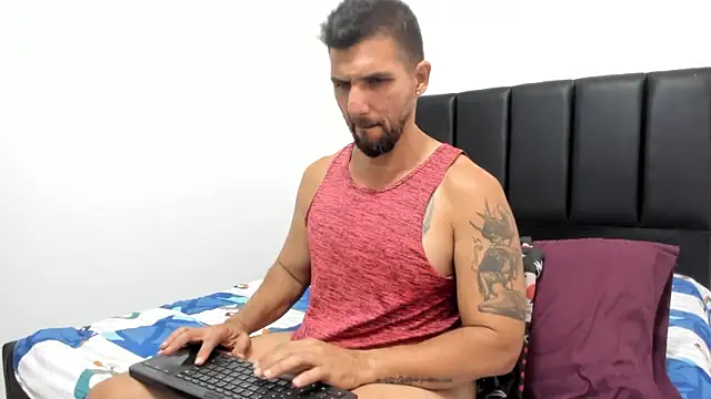 Snapshot of JULESLAKES chatting on March 14, 2025, 2:08 pm JULESLAKES online show from March 14, 2025, 2:08 pm