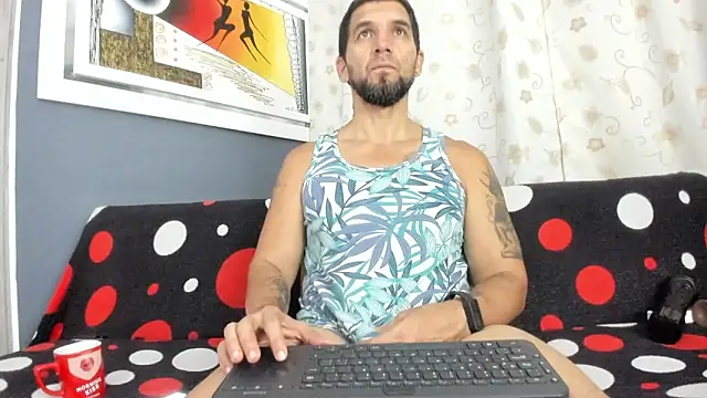 Snapshot of JULESLAKES chatting on October 10, 2025, 11:42 am JULESLAKES online show from October 10, 2025, 11:42 am