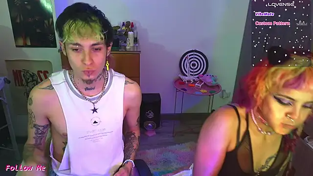 badeyes crazygoat online show from November 21, 2025, 1:15 am