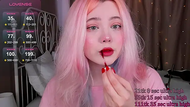   KawaiiYuki   online show from March 14, 2025, 8:53 am