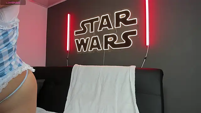 miiss anna online show from January 24, 2025, 11:04 am