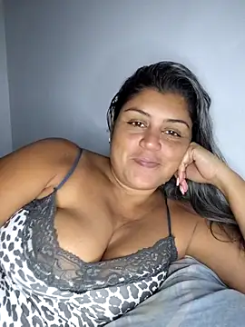 AlyDenalioficial online show from October 4, 2025, 6:06 pm