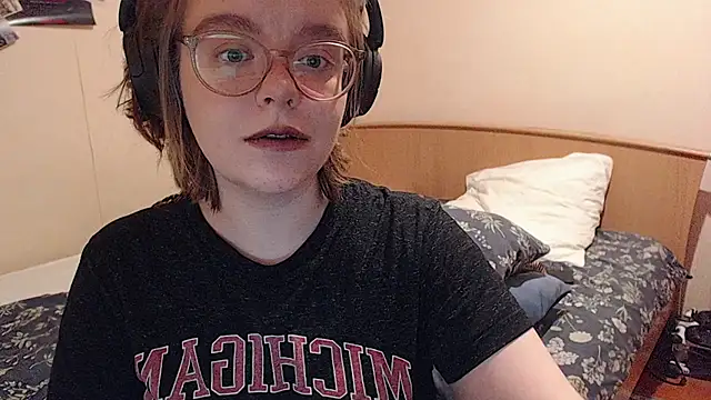 Chmiri cb online show from November 25, 2025, 1:44 pm