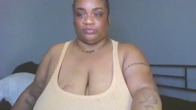 Snapshot of NaughtyHottieBBW chatting on June 21, 2026, 4:04 am NaughtyHottieBBW online show from June 21, 2026, 4:04 am