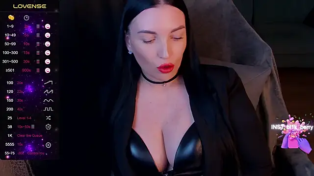 Snapshot of blackberry_star chatting on December 5, 2024, 10:23 am blackberry star online show from December 5, 2024, 10:23 am