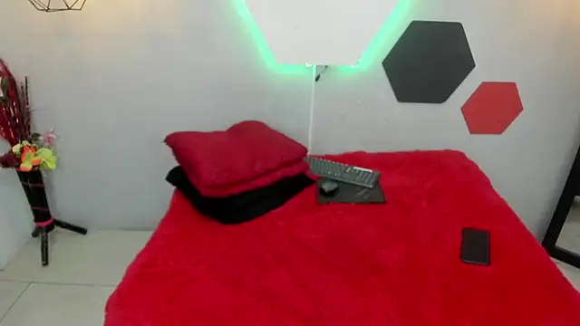 martinaclark online show from February 27, 2025, 9:22 am