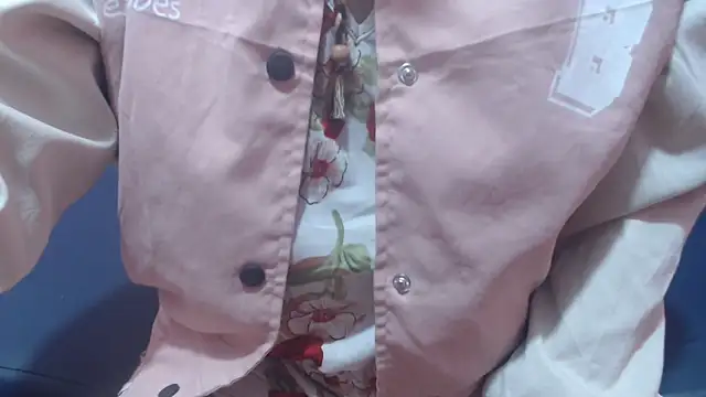 Snapshot of nadescomthxx chatting on October 25, 2025, 3:29 pm nadescomthxx online show from October 25, 2025, 3:29 pm