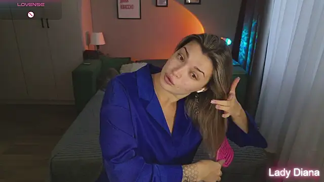 LancasterLady online show from October 3, 2025, 1:19 pm