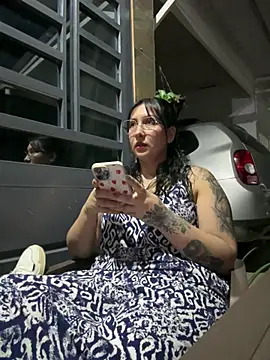 my-kitty online show from April 15, 2026, 12:17 am