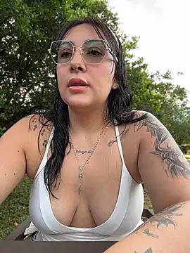 my-kitty online show from June 6, 2026, 9:52 pm