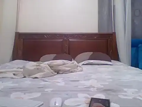 sexy  candyy online show from March 7, 2025, 6:35 am