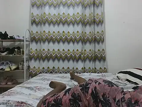 sexy  candyy online show from June 20, 2026, 8:33 pm