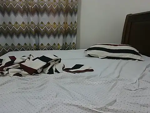 sexy  candyy online show from July 17, 2026, 4:19 am