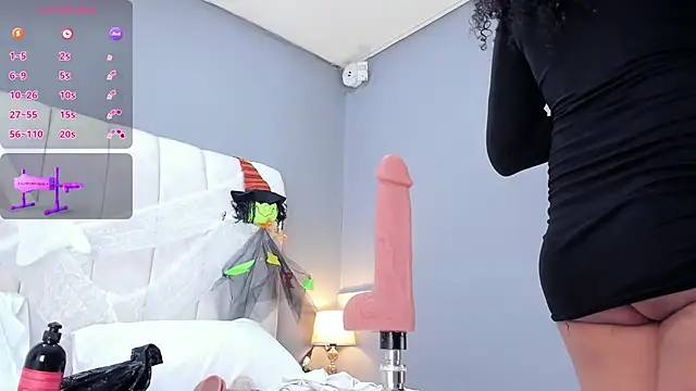 Ashleyy23x online show from October 25, 2025, 7:41 pm