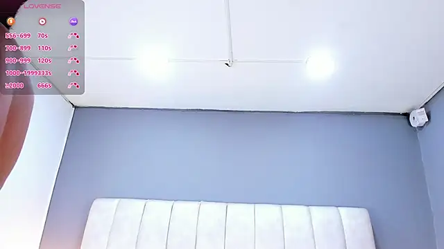 Ashleyy23x online show from November 27, 2025, 7:27 pm