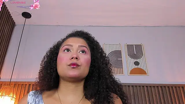 Ashleyy23x online show from July 18, 2026, 8:01 pm