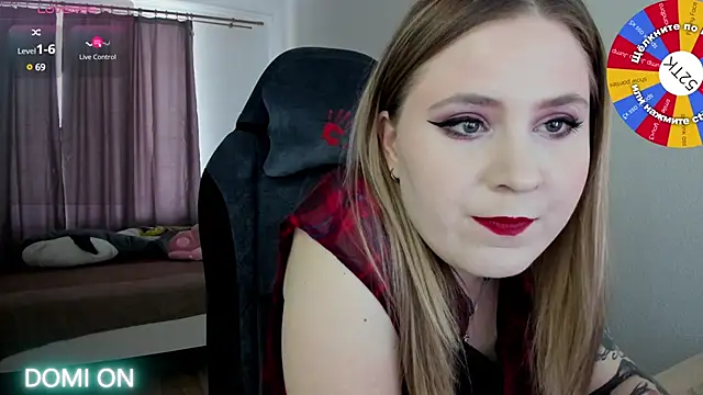 Olivia Munk online show from February 7, 2025, 8:01 am