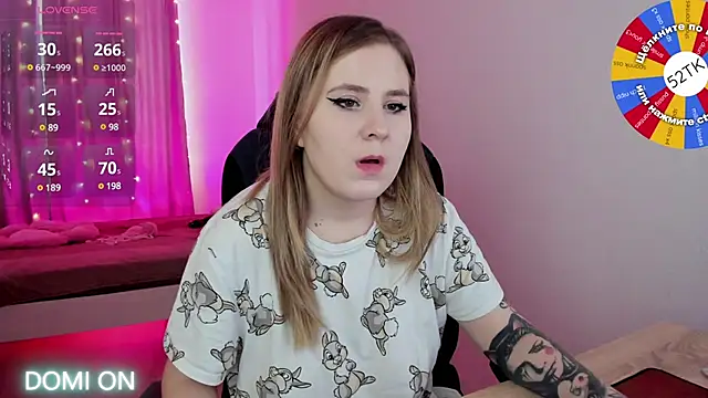 Olivia Munk online show from February 11, 2025, 10:15 am