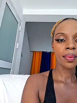 Kamdollie online show from October 9, 2025, 7:17 am