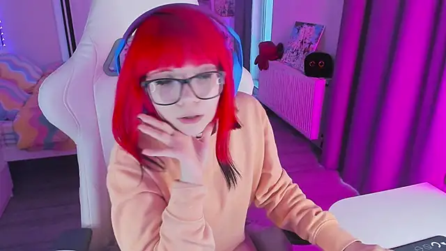 Yumi Youkai online show from January 28, 2025, 12:11 pm