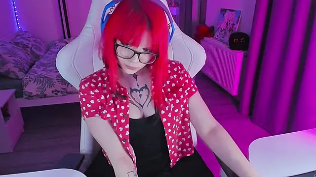 Yumi Youkai online show from February 14, 2025, 3:22 am