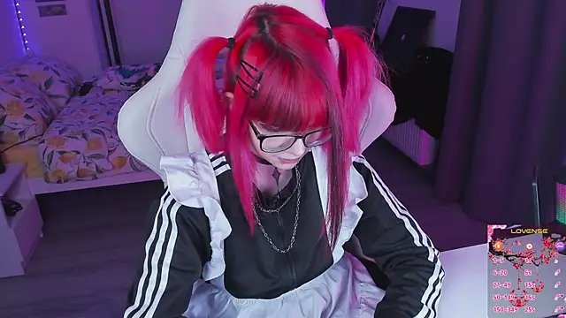 Yumi Youkai online show from September 18, 2025, 8:00 pm